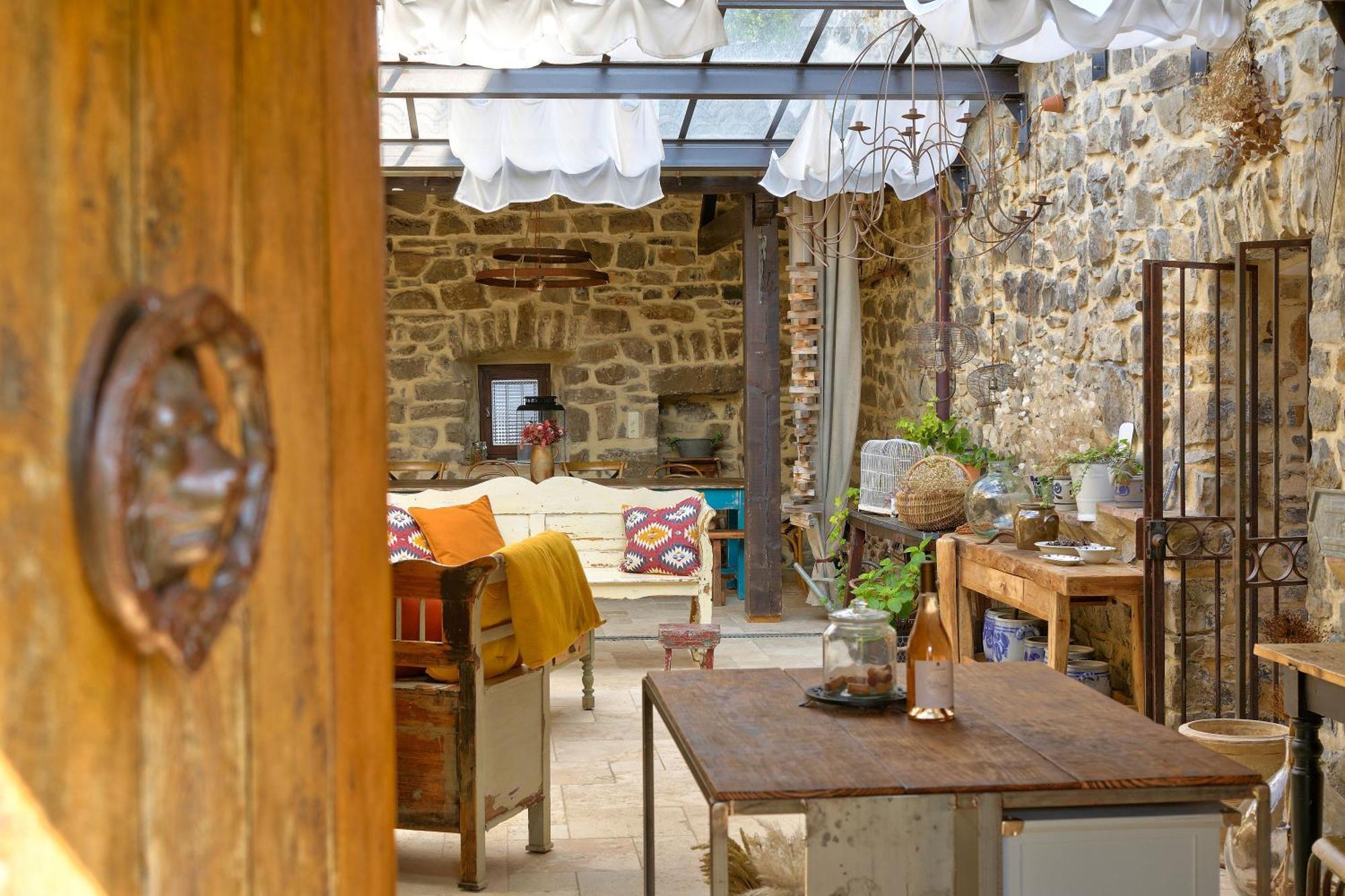 Hotel La Gourmandine Courry Zewnętrze zdjęcie