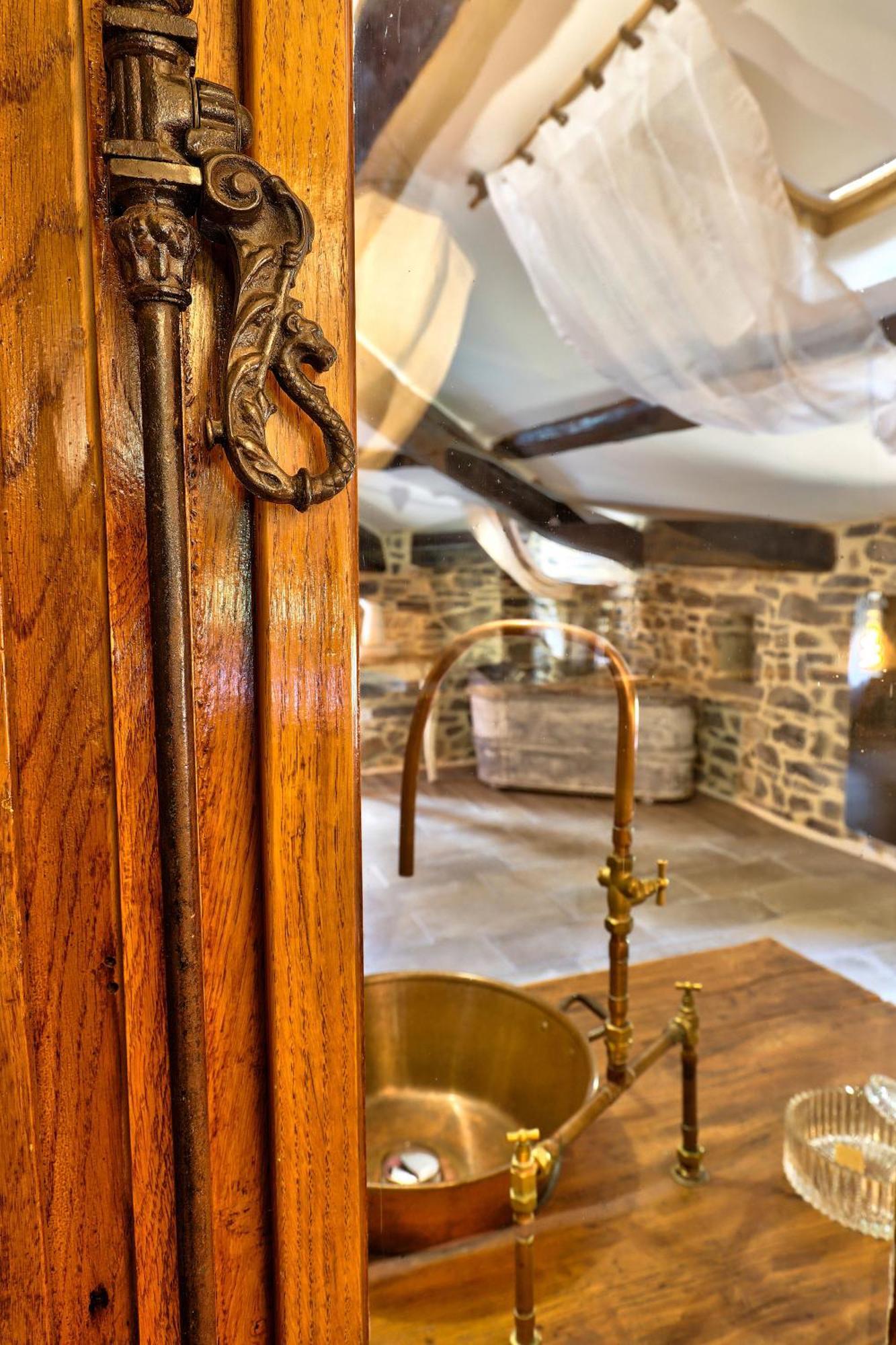 Hotel La Gourmandine Courry Zewnętrze zdjęcie